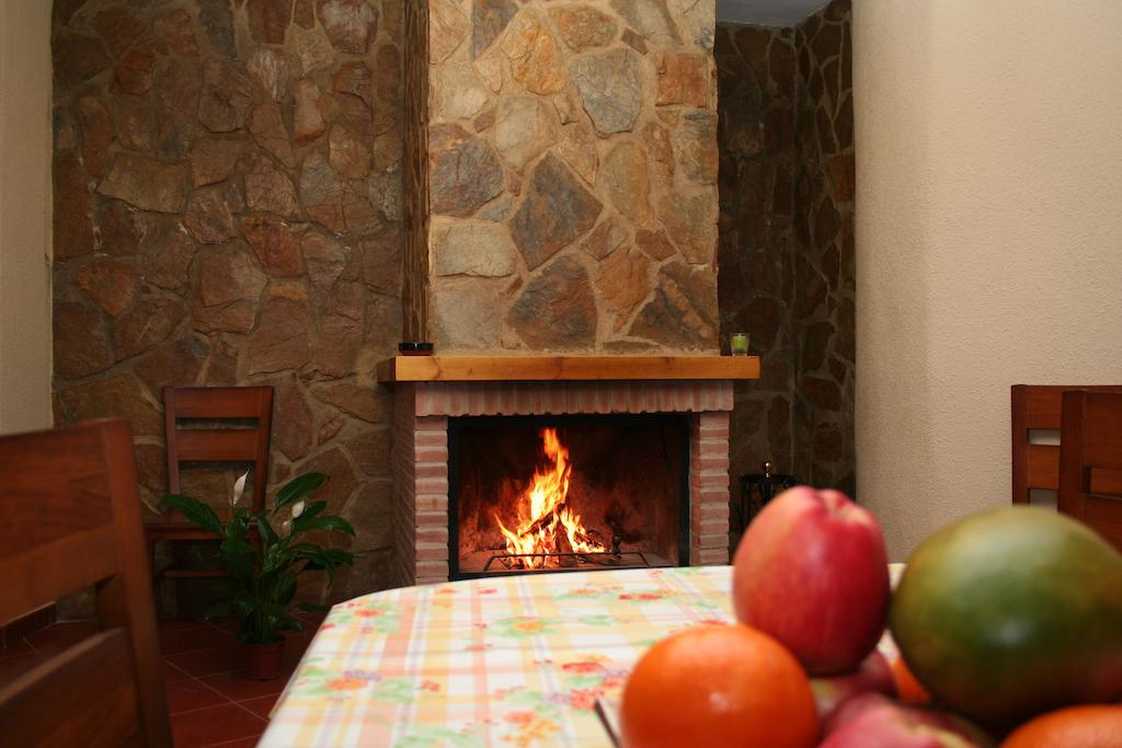 Apartamentos Ribera Del Jucar Alcala del Jucar Pokoj fotografie
